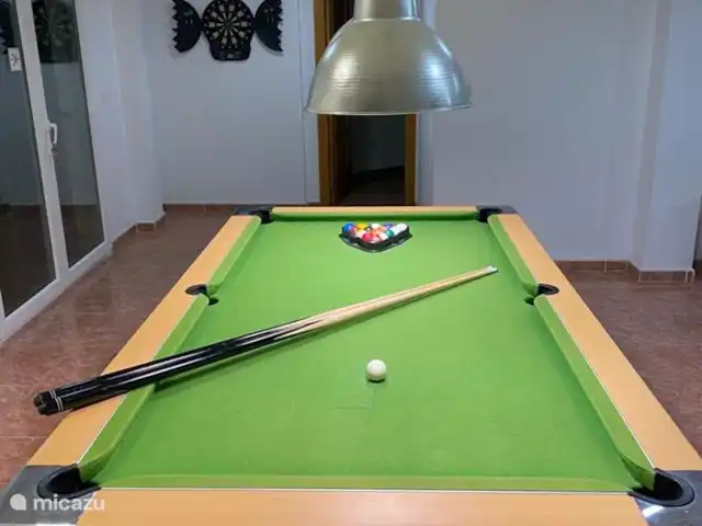 Casa Grand Mirador | Espagne, Costa Blanca, Muchamiel - Alicante - villa Ce billard américain est situé au rez-de-chaussée. Ici, vous pouvez passer une agréable soirée.