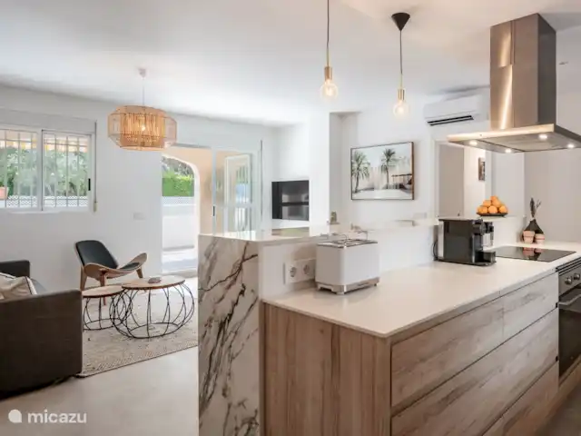 Appartement Plage Arenal | Espagne, Costa Blanca, Jávea - appartement Cuisine moderne, ouverte, entièrement équipée.