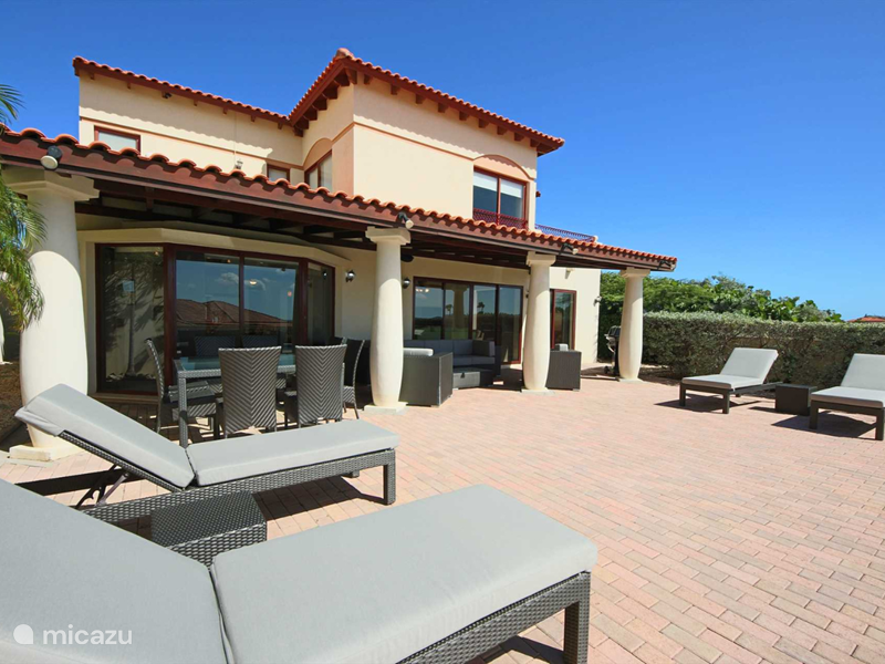 Holiday home in Aruba, Noord, Noord Villa Golf Deluxe View Villa