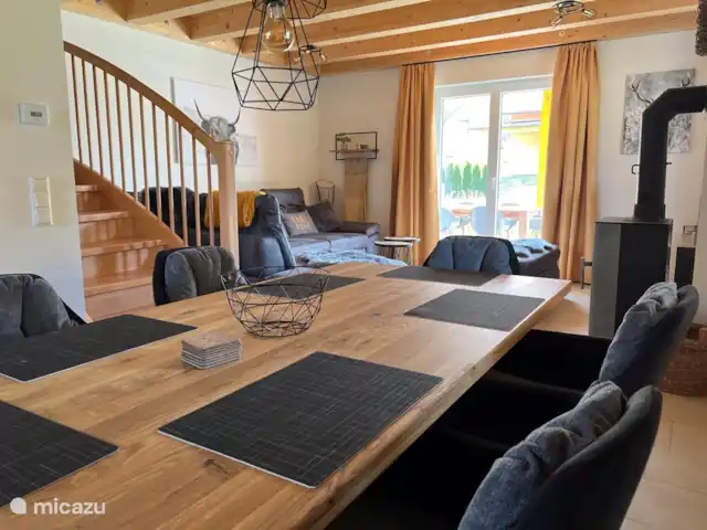 High Alpine Vacuum EVladen, bain à remous et barbecue | Autriche, Carinthie, Arnoldstein - maison de vacances Salle à manger