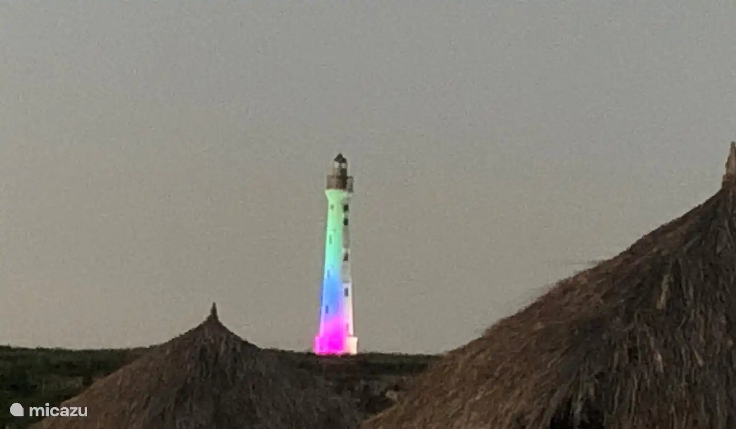 Der Leuchtturm leuchtete auf