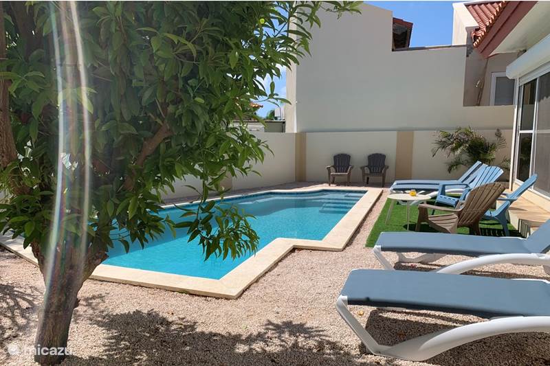 Holiday home Aruba, Noord, Malmok Villa Villa Velaer, complete with swimming pool