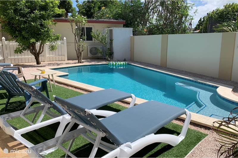 Holiday home Aruba, Noord, Malmok Villa Villa Velaer, complete with swimming pool