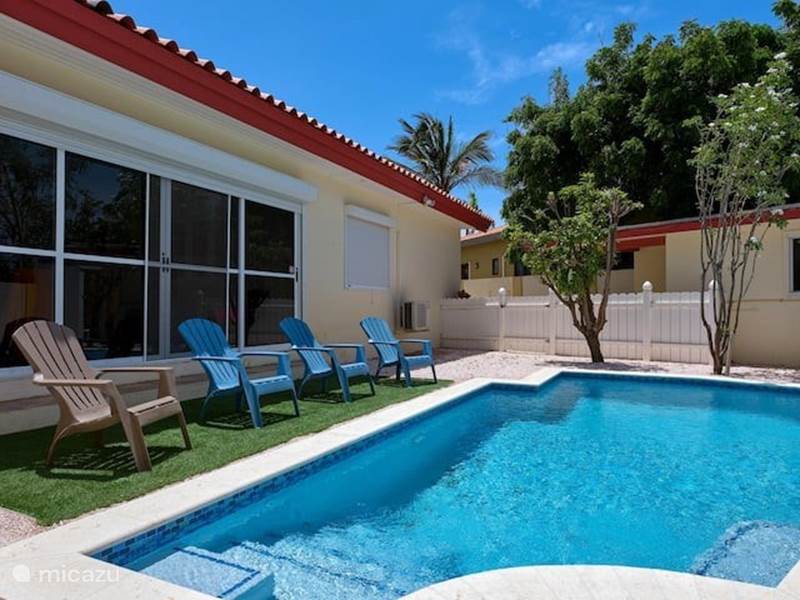 Casa vacacional Aruba, Norte, Malmok Villa Villa Velaer, completa con piscina.