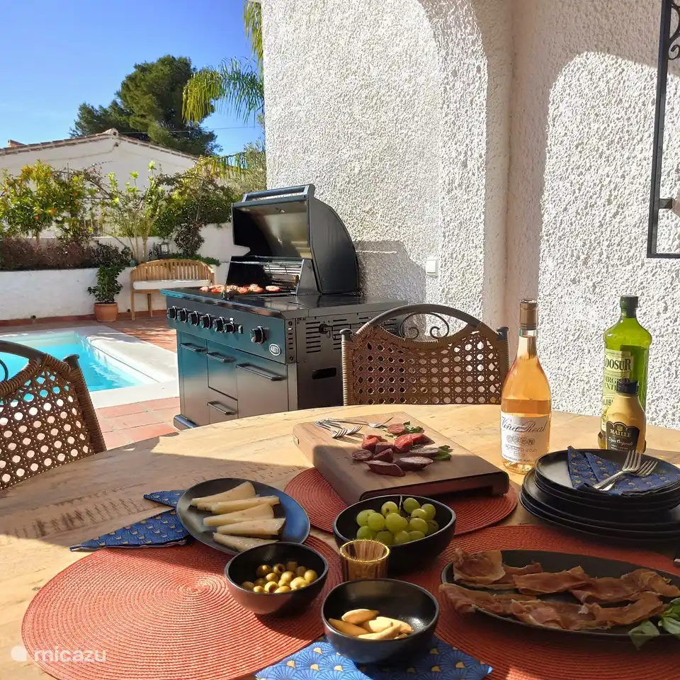 Genießen Sie das Essen im Freien!