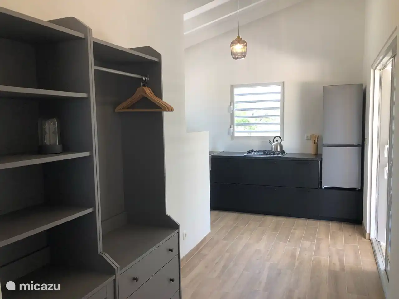 Durchgang vom Schlafzimmer zur Küche