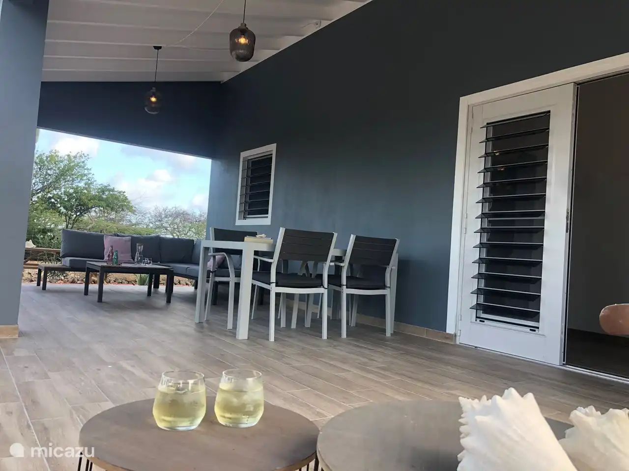 Blick von der Gartenbank