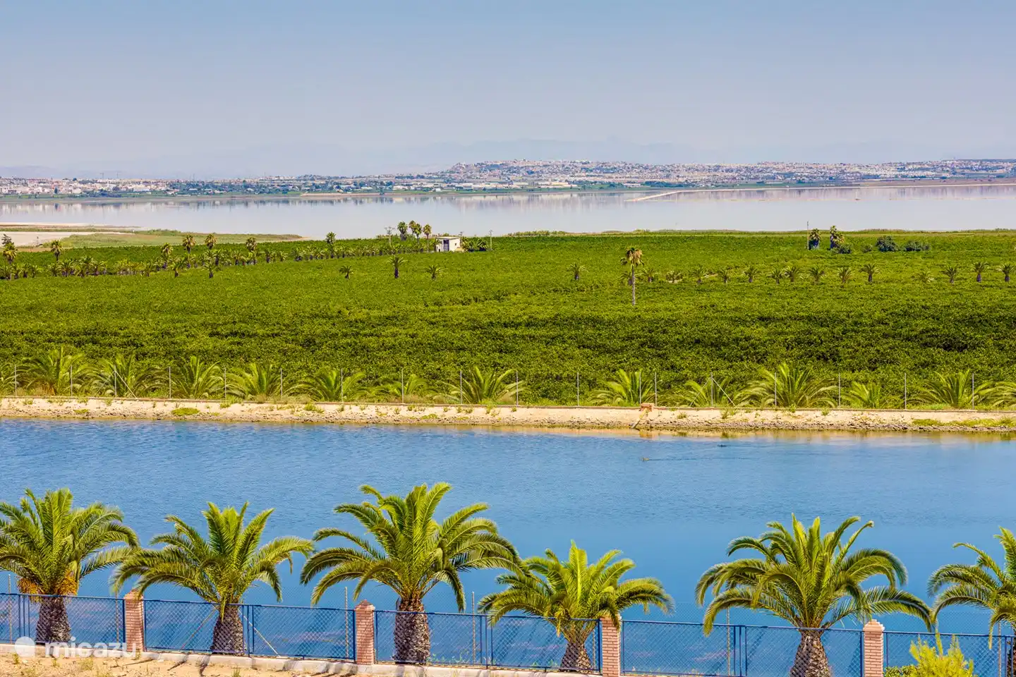 Ein schöner Blick über die Salzseen