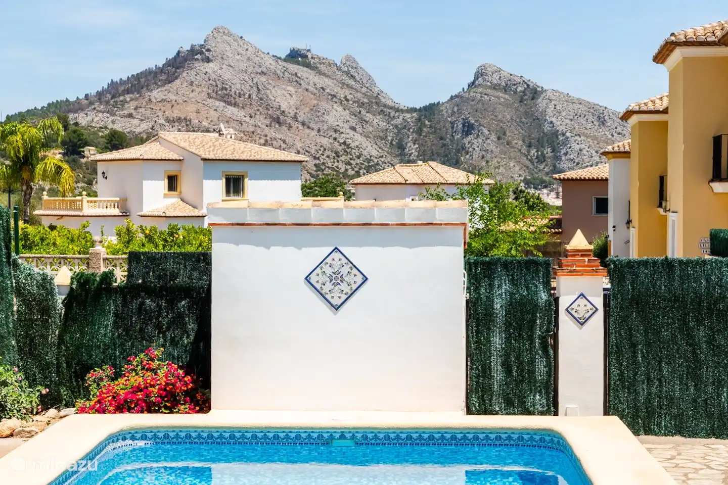 Blick auf die Serra de Segària.