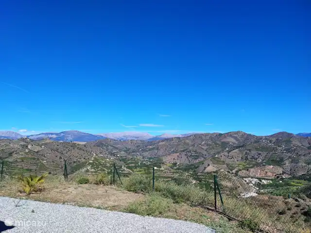chalet huren in Spanje, Andalusië, Benamargosa – Villa Las Adelfas prachtig uitzicht!
