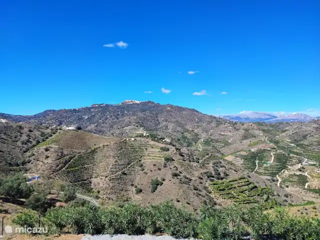 chalet huren in Spanje, Andalusië, Benamargosa – Villa Las Adelfas prachtige uitzichten