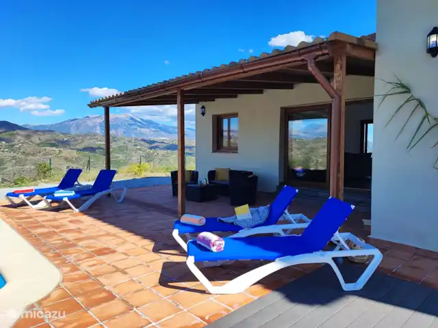 chalet huren in Spanje, Andalusië, Benamargosa – Villa Las Adelfas Relaxruimte!
