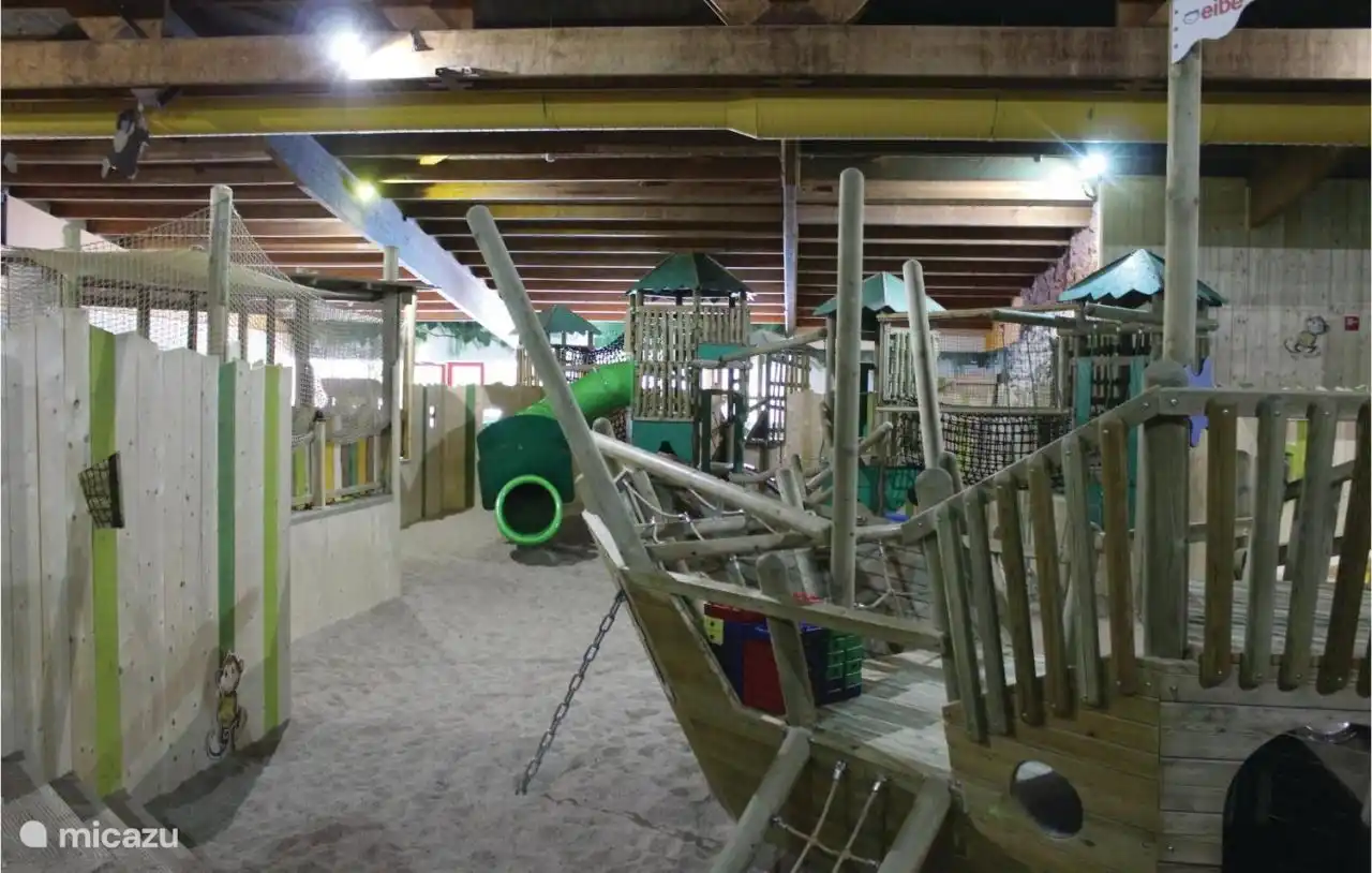 Children's play paradise