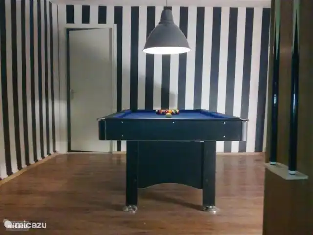 Gran Chalet Monschau en Alemania, Eifel, Monschau - chalet sala de billar