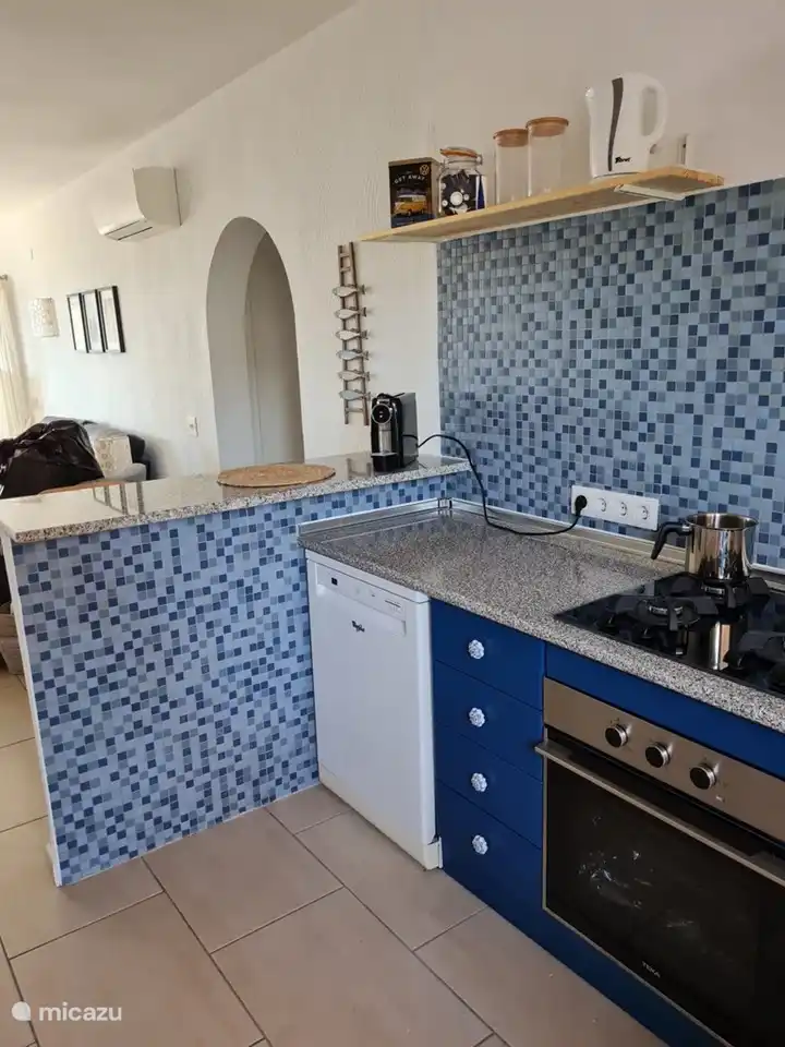 La Casita Blanca Hermano - kitchen