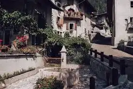 San Lorenzo in einer banalen Stadt