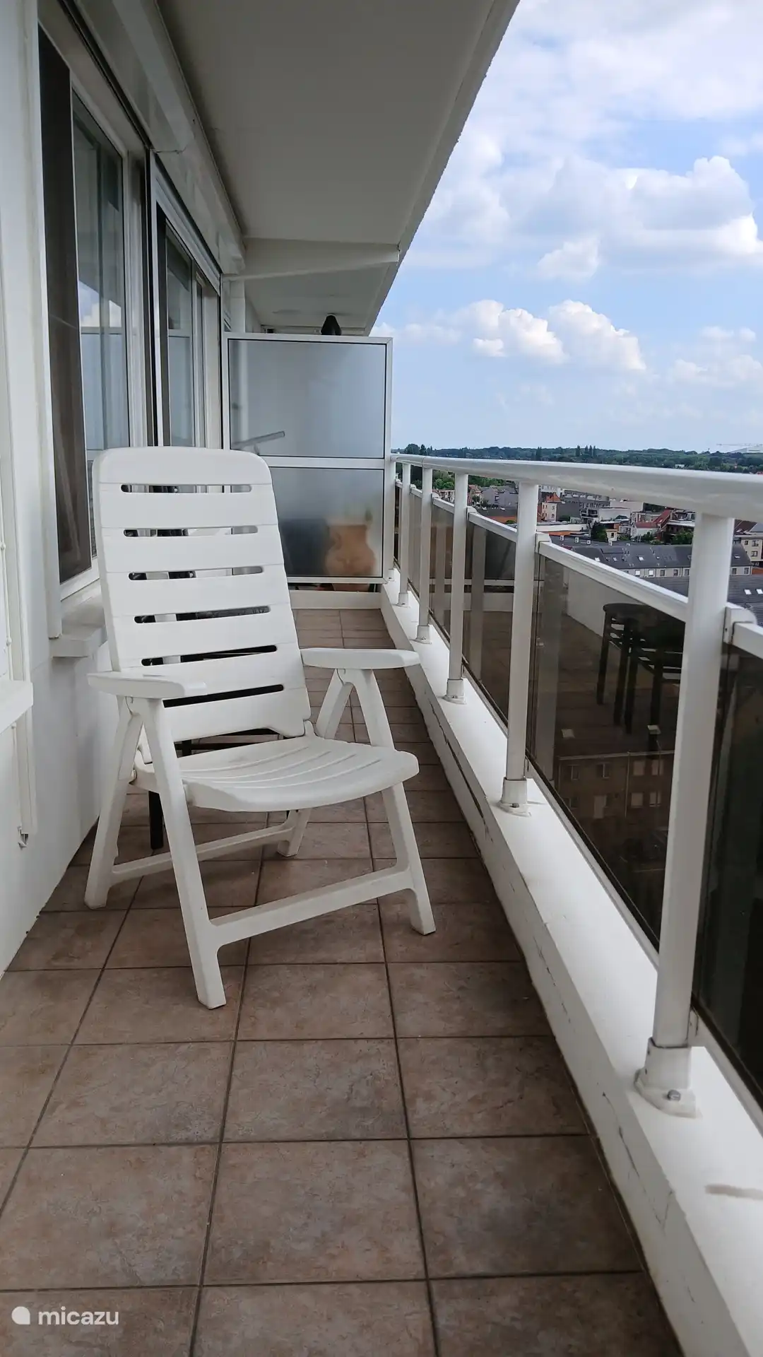 Sol toda la tarde, con vista al atardecer 