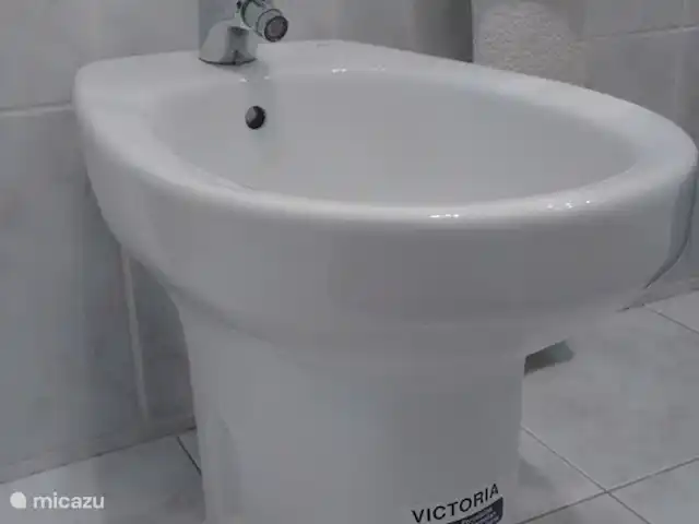 Avenue de la Résistance  | Belgique, Anvers, Anvers - appartement Bidet pour une hygiène à 100 %