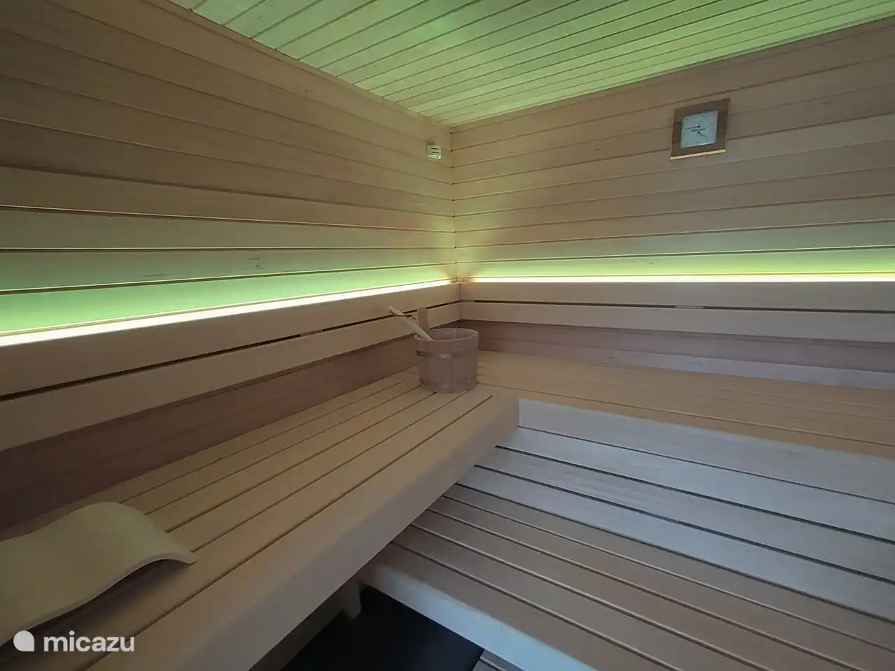 Sauna 4p. (mit Blick auf Wiesen)