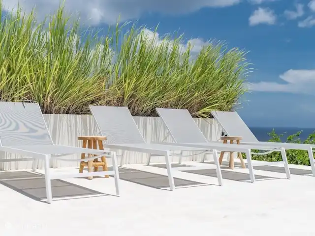 Villa Witsand en Curazao, Bandabou (oeste), Coral Estate, Rif St.Marie - villa Cubierta de la piscina