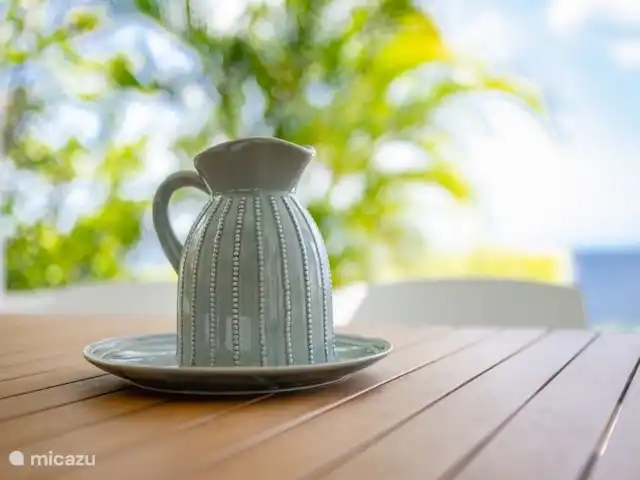 Villa Witsand en Curazao, Bandabou (oeste), Coral Estate, Rif St.Marie - villa Mesa del comedor