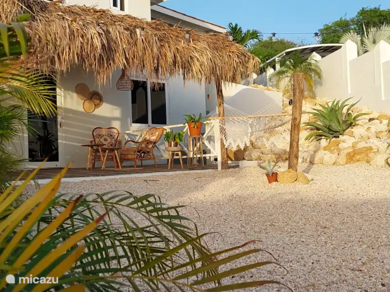 Bamboo Apartment  huren in Curaçao, Banda Abou (west), Fontein - Appartement Bamboo Apartment  huren in Curaçao, Banda Abou (west), Fontein - Appartement