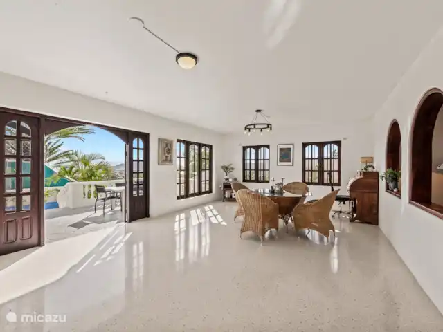 Hacienda Azul | Curaçao, Banda Ariba (est), Jan Thiel - villa Chambre spacieuse avec patio avec accès direct au patio avec barbecue et soleil du matin.