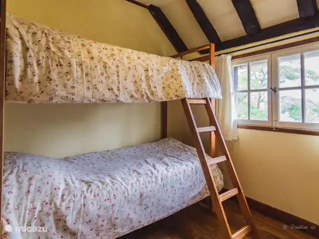 Location de Vacances France, Corrèze, Perpezac-le-Blanc, gîte / cottage - Domaine Leyvinie, gîte Mourvèdre Domaine Leyvinie, Gîte Mourvèdre, chambre 3