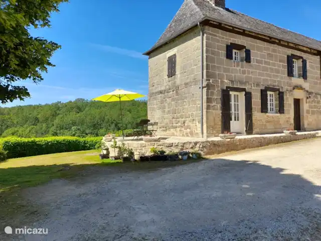 Location de Vacances France, Corrèze, Perpezac-le-Blanc, gîte / cottage - Domaine Leyvinie, Gîte Syrah Domaine Leyvinie, Gite Syrah, la terrasse