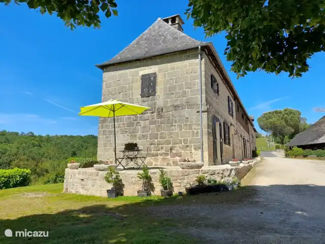 Location de Vacances France, Corrèze, Perpezac-le-Blanc, gîte / cottage - Domaine Leyvinie, Gîte Syrah Domaine Leyvinie, Gite Syrah, la terrasse