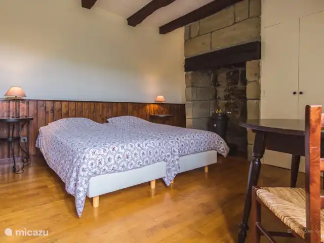 Location de Vacances France, Corrèze, Perpezac-le-Blanc, gîte / cottage - Domaine Leyvinie, Gîte Syrah Domaine Leyvinie, Gîte Syrah, chambre 2
