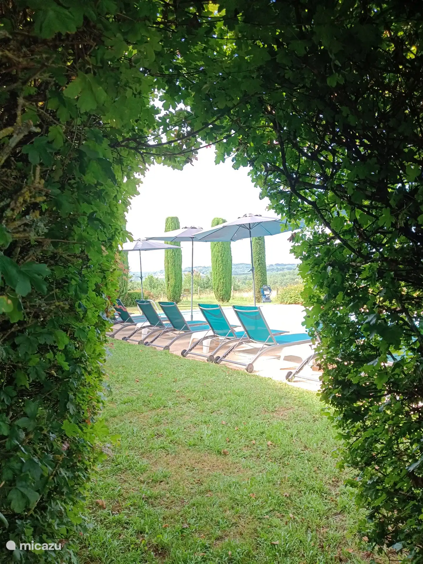 Domaine Leyvinie, Schwimmbad