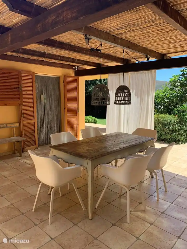 Foto Außenterrasse.