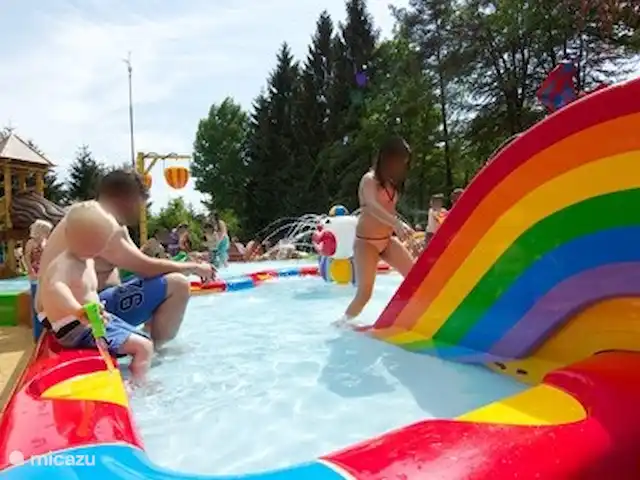 Location de Vacances Pays-Bas, Gueldre, Beekbergen, chalet - Chalet 't Veluws Huuske En plus de la grande piscine, il y a aussi un bassin pour les plus petits