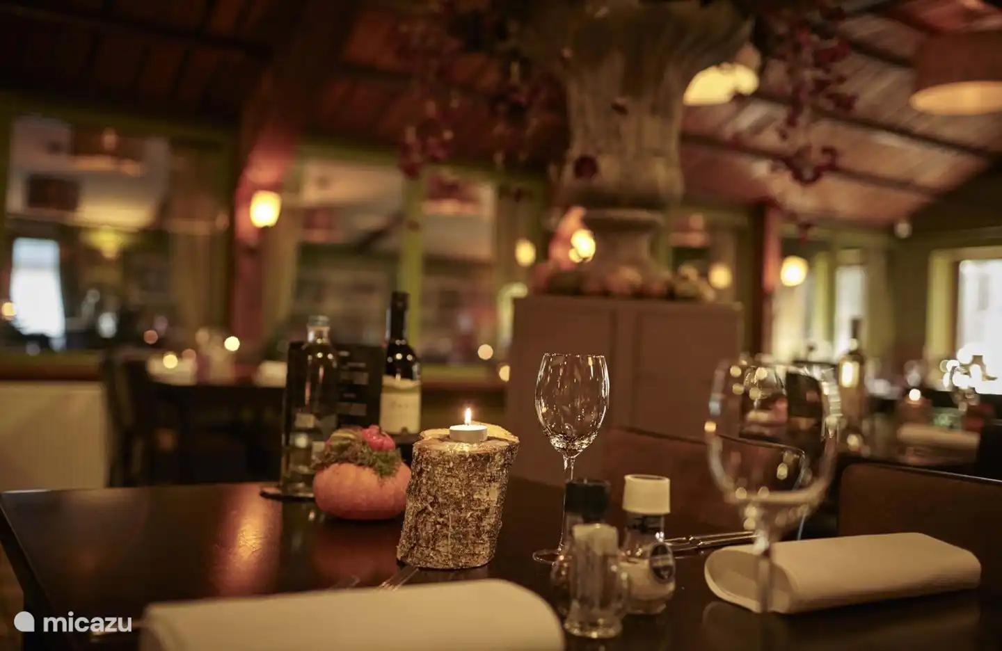 Ontdek ons eigen restaurant 'Eeterij De Lierderhoeve' met speelhoek voor de kleine eters.