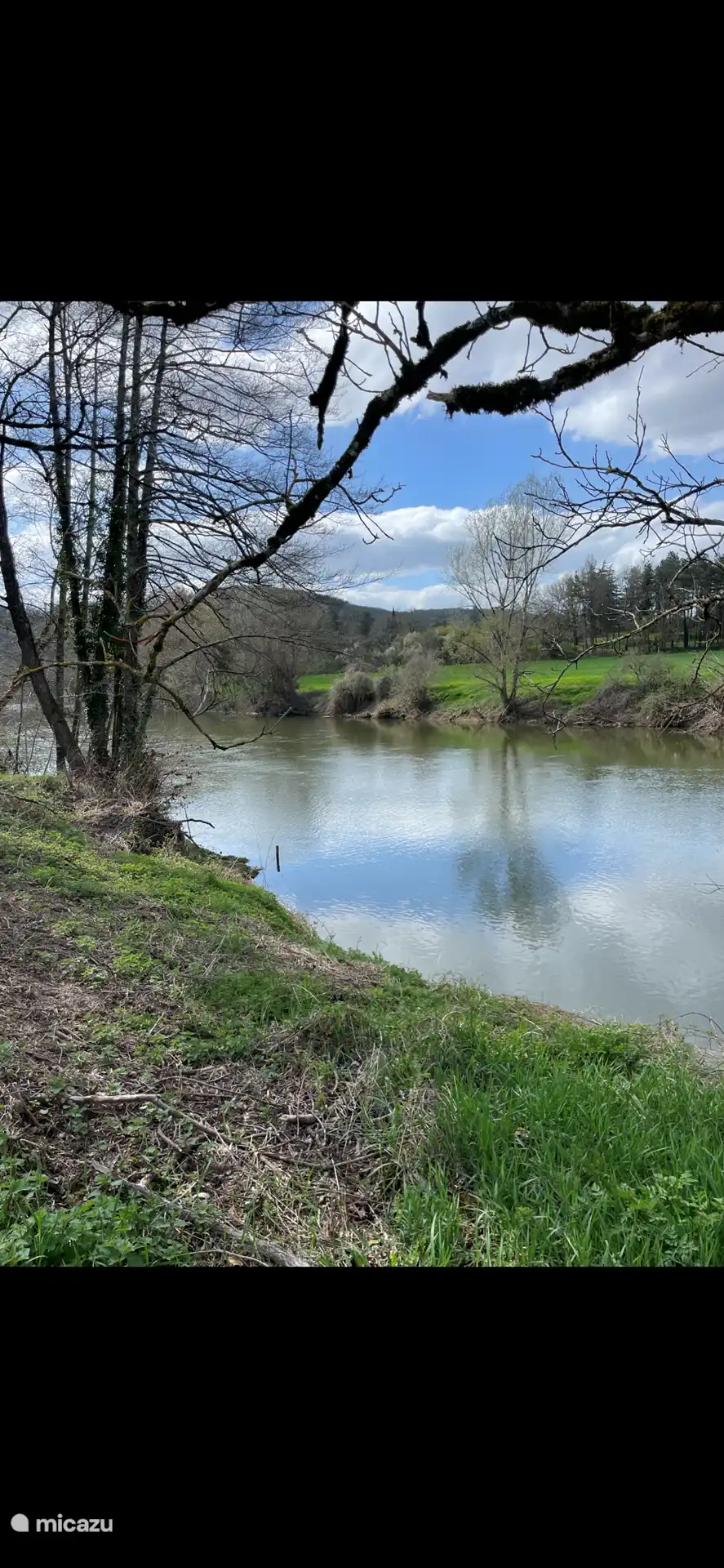 Der Fluss in der Nähe unseres Hauses, ideal zum Schwimmen oder Kanufahren