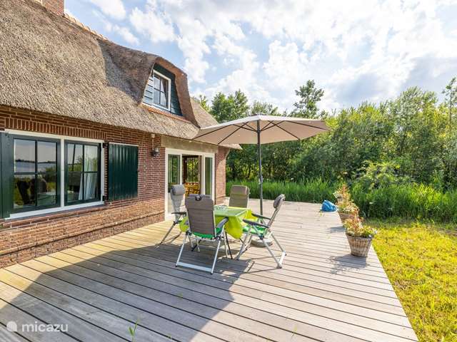 Holiday home in Netherlands, Overijssel, Wanneperveen – holiday house The Meadow Pipit