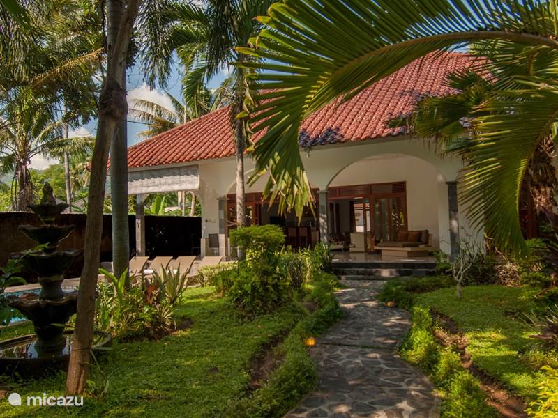 Vakantiehuis Indonesië, Bali, Lovina Villa Villa Kelapa Centraal Lovina