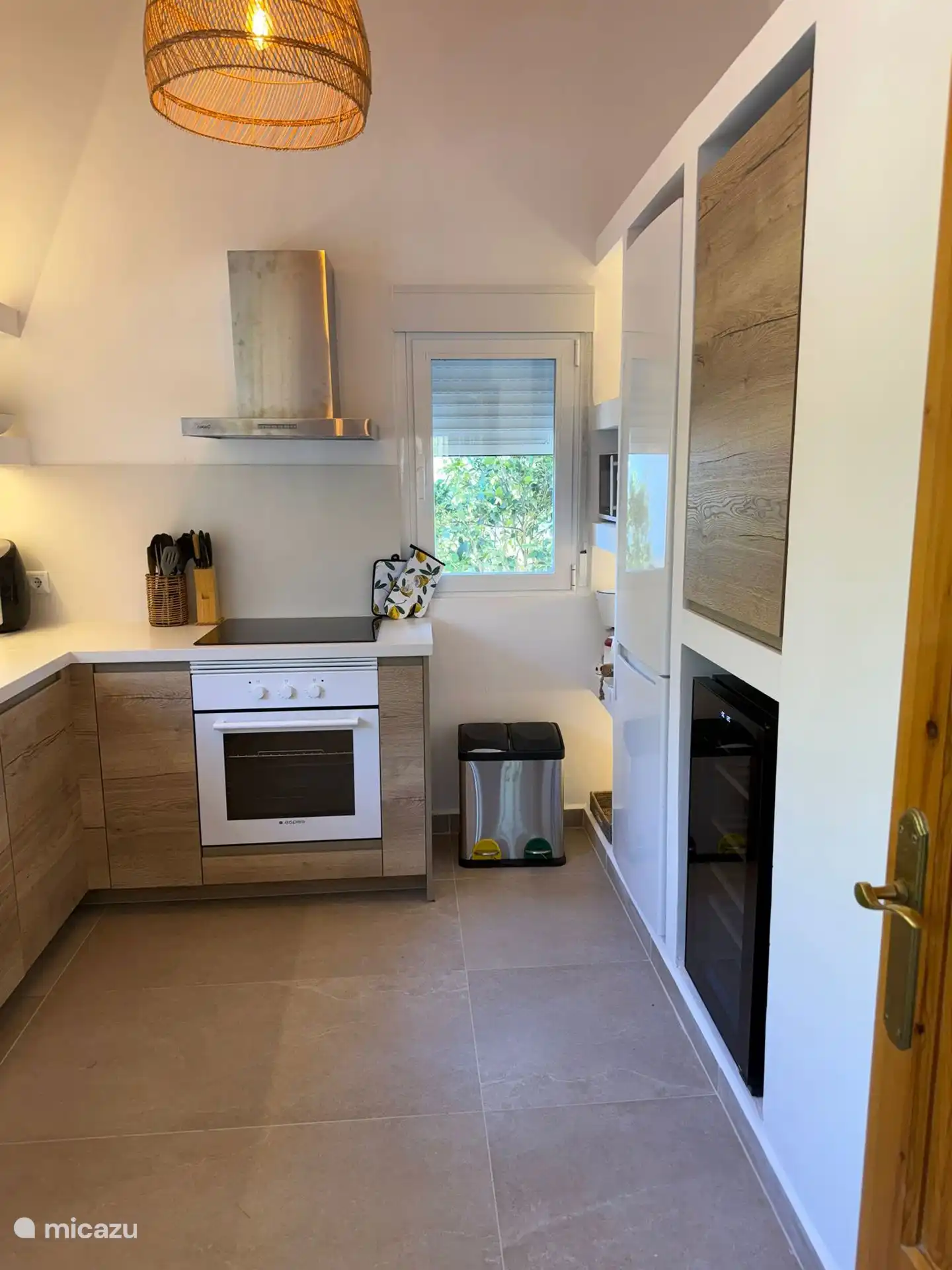 La cuisine a été agrandie et entièrement rénovée en janvier 2026