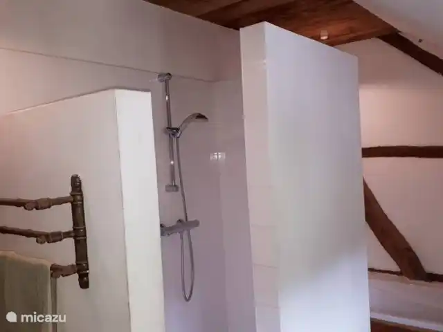 Location de Vacances Belgique, Ardennes, Durbuy, maison de vacances - Le Colombage salle de bains