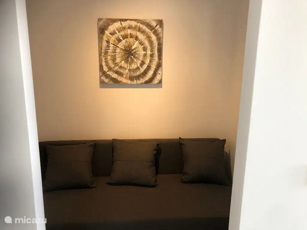 Zusätzliches Zimmer mit Schlafsofa. Geeignet für 1 zusätzlichen Gast oder Kinder.