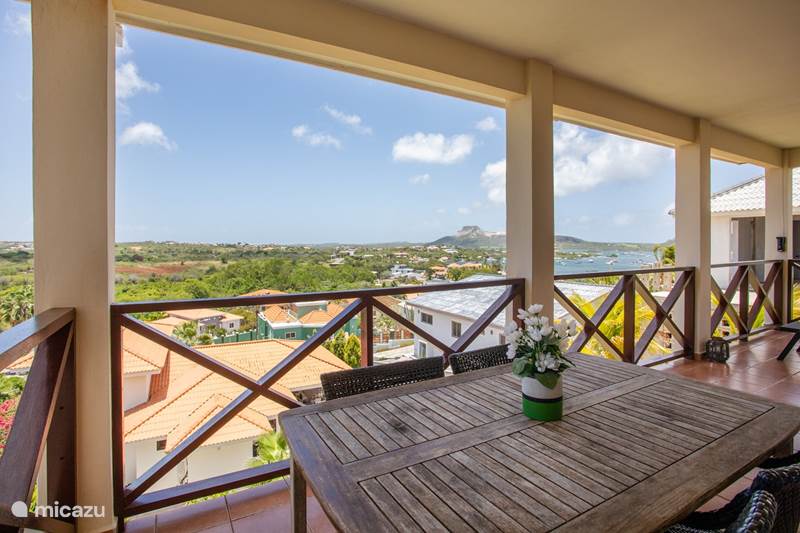 Vacation rental Curaçao, Banda Ariba (East), Brakkeput Abou Villa Villa Vista Azul