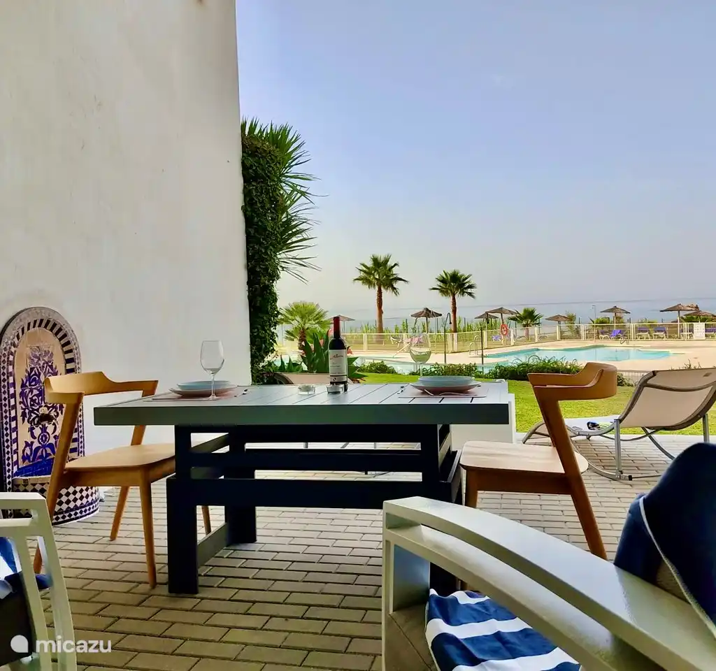 Luxe apartament direct aan zee