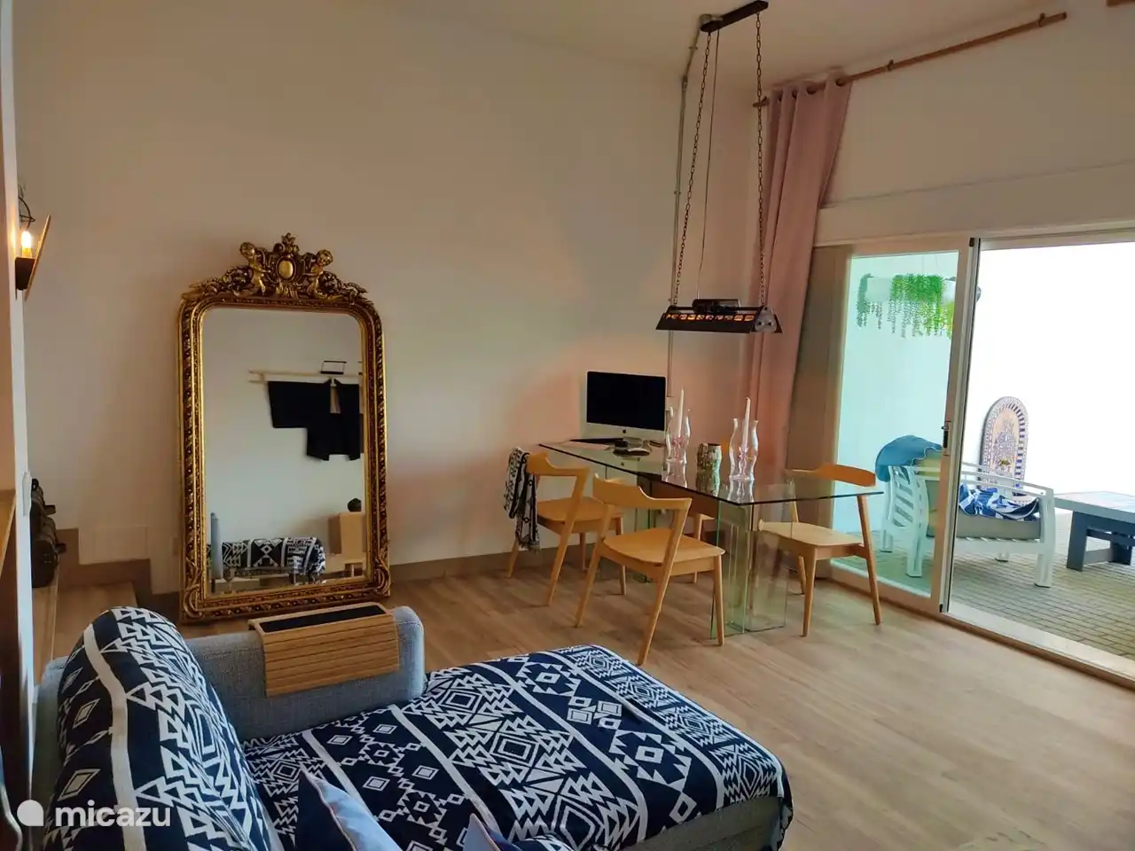 Sitz- und Essbereich