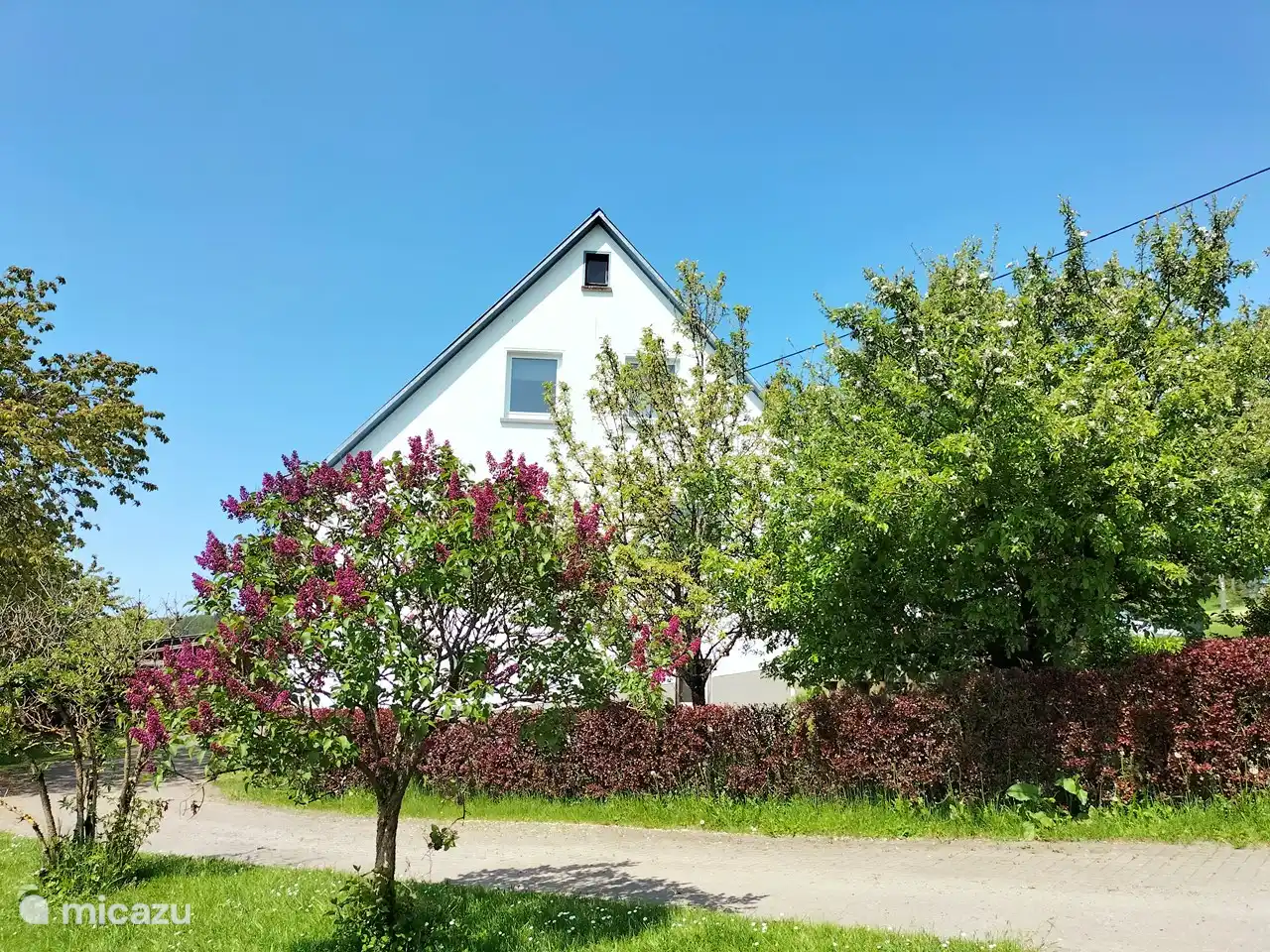 zijkant van het huis