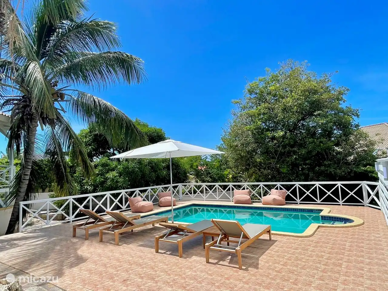 Groepsaccommodatie, Curaçao, Banda Ariba (oost), Jan Thiel, villa Villa Pacific Breeze Curaçao