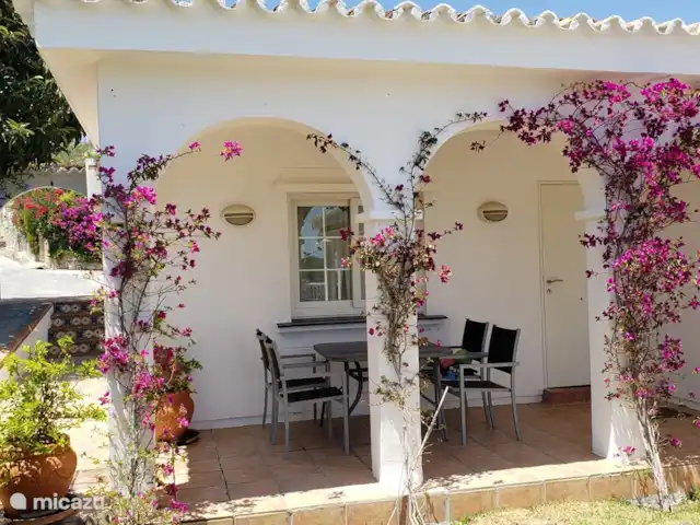 Villa del Sol - Entre Tu y Yo huren in Spanje, Costa del Sol, Benalmádena - villa Het kleine terras.