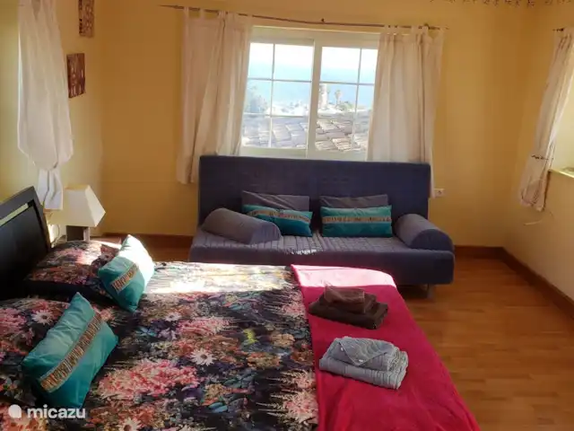 Villa del Sol - Entre Tu y Yo huren in Spanje, Costa del Sol, Benalmádena - villa De 'panorama-kamer' op het eerste verdiep met prachtig zicht op het oosten, zuiden en westen.