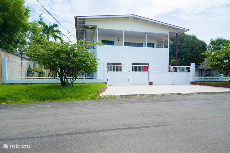 Vakantiehuis Suriname, Paramaribo, Paramaribo Appartement Mon Plaisir Appartementen Boven