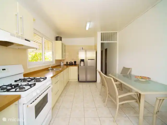 appartement huren in Suriname, Paramaribo, Paramaribo – Mon Plaisir Appartementen Boven De keuken